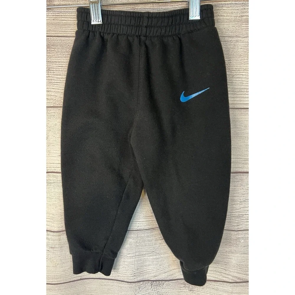 NIKE Baby/Toddler Boys Jogger Set; T-Shirt‎ & Joggers; Size 24 Months